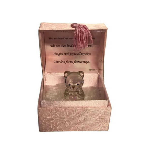 Treasure Chests Enclosing Crystal Figurines, Engraved with‎ a Personalised Poem - Picture 1 of 9